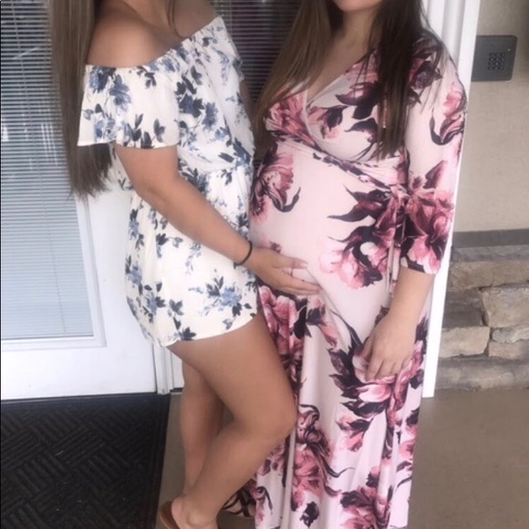 pink blush floral maternity dress - Picture 4 of 4